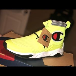 Neon champion sneakers BRAND NEW !!!! NEVER WORN